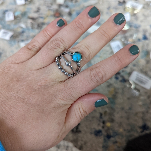 5/$20 Paparazzi Do The BRIGHT Thing Blue Ring